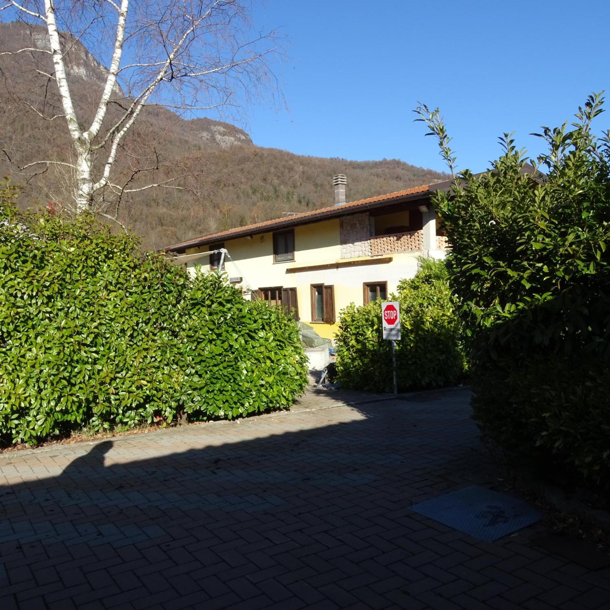 Agriturismo Campo Dei Fiori Rancio Valcuvia エクステリア 写真